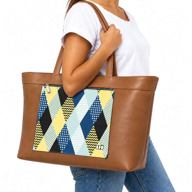 Borsa Biggy | Brown – Venice Edition Blue – indossata