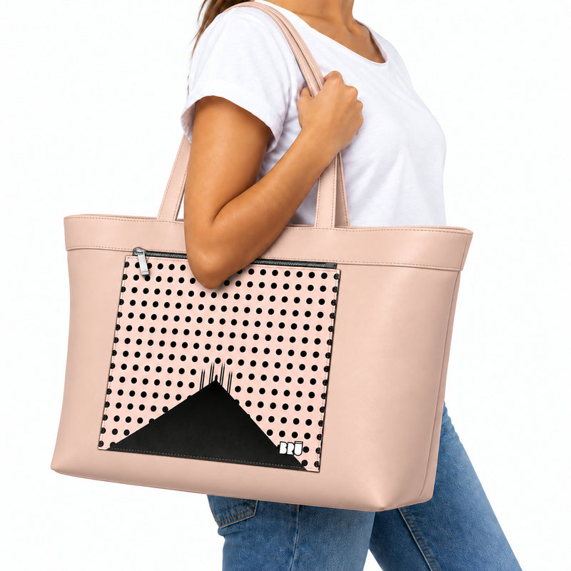 Borsa Biggy | Pink – Milan Edition Pink – indossata