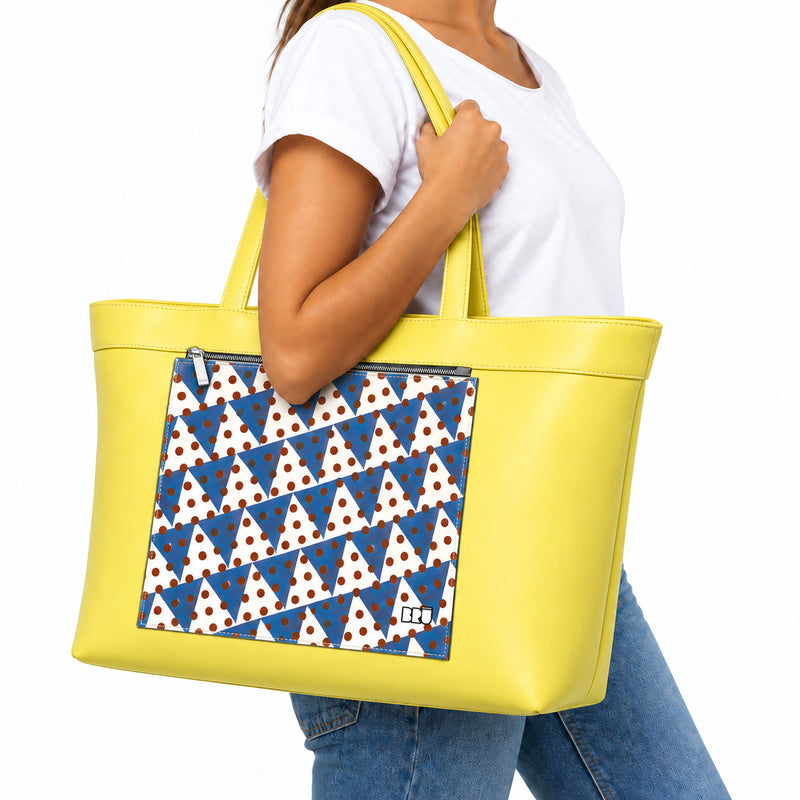 Borsa Biggy | Yellow – Naples Edition Blue – indossata