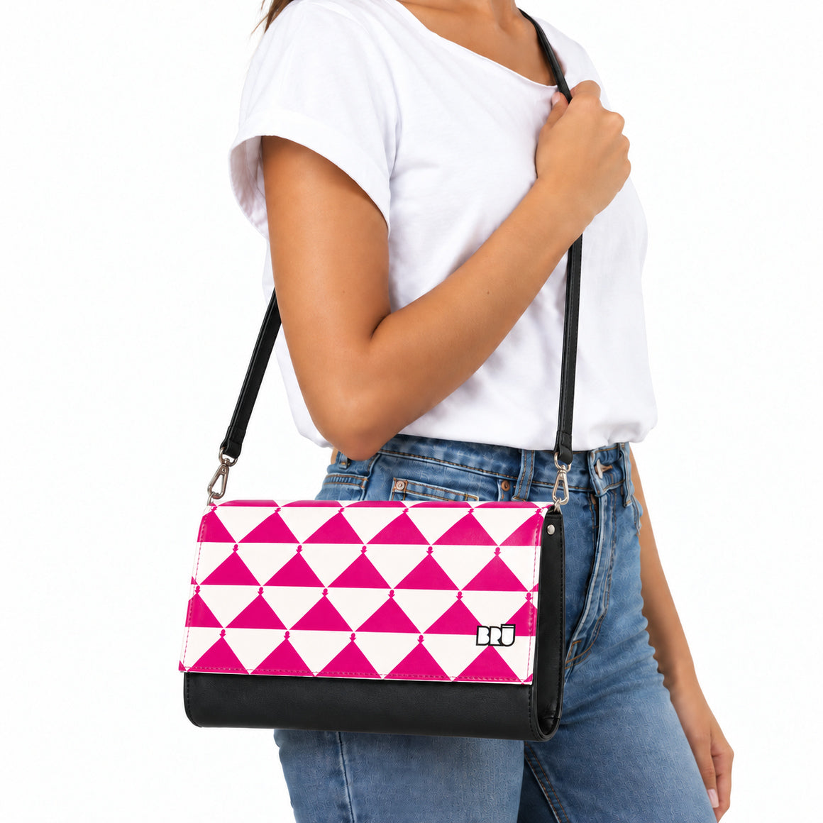 Borsa Muà | Black – Apulia Edition Fuchsia – indossata