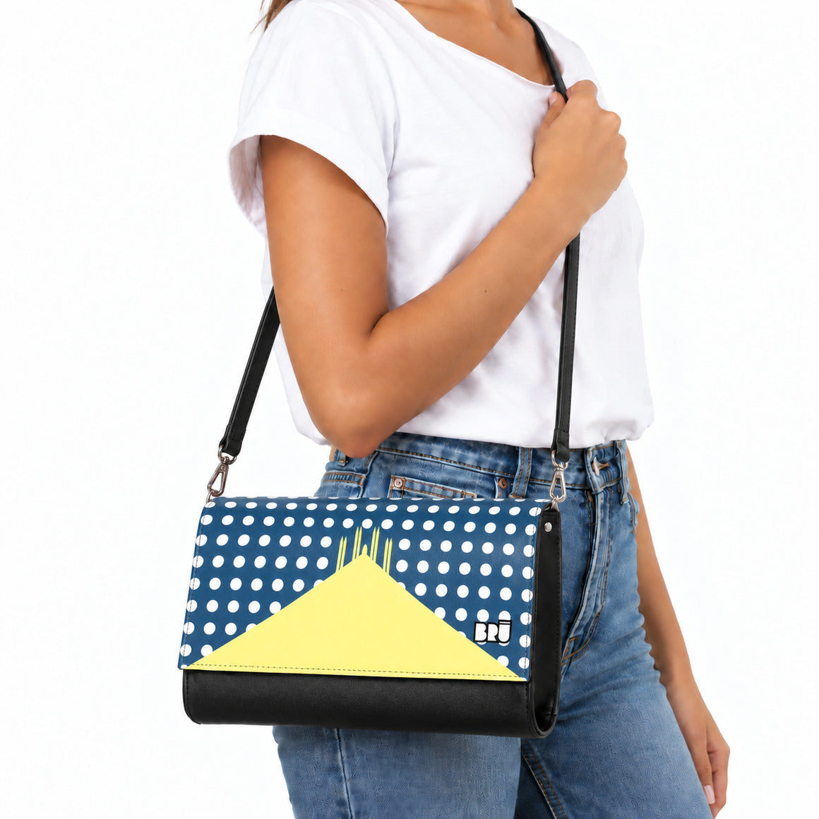 Borsa Muà | Black – Milan Edition Blue – indossata