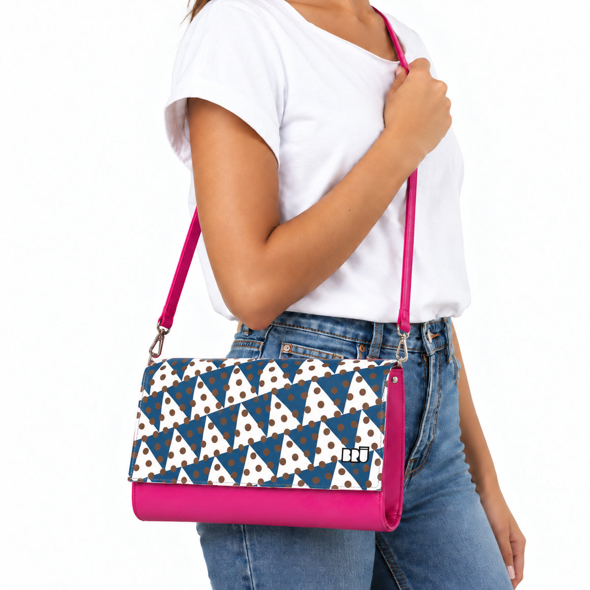 Borsa Muà | Fuchsia – Naples Edition Blue – indossata