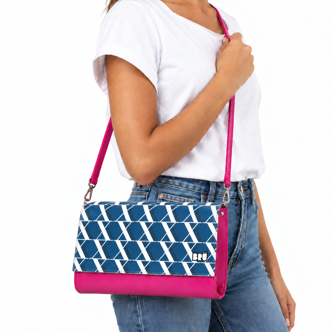 Borsa Muà | Fuchsia – Rome Edition Blue – indossata