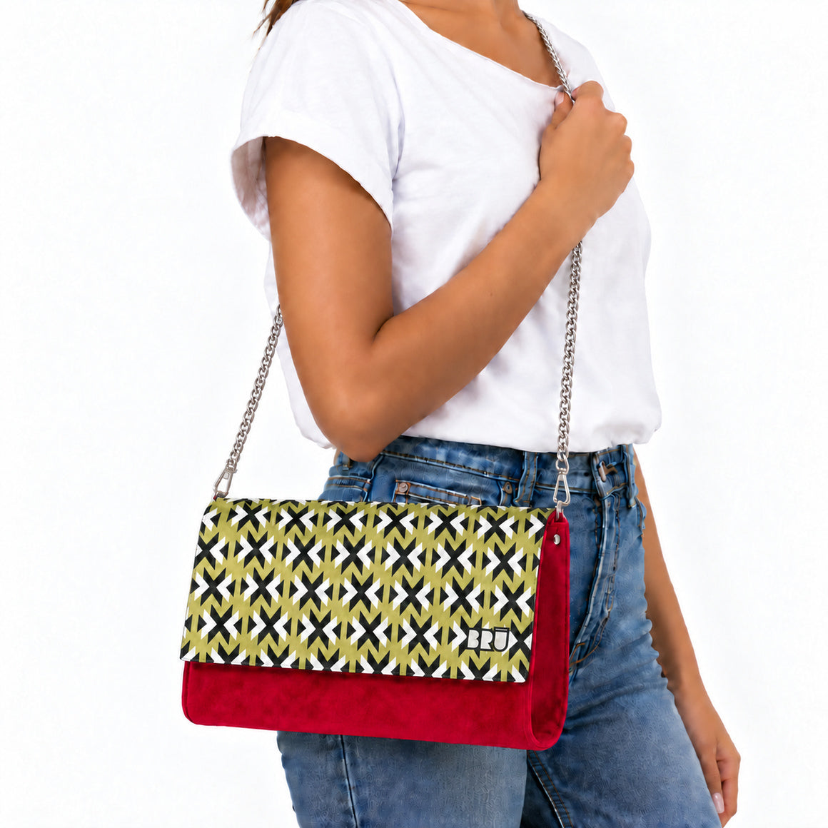 Borsa Muà | Red – Gold Stick – indossata