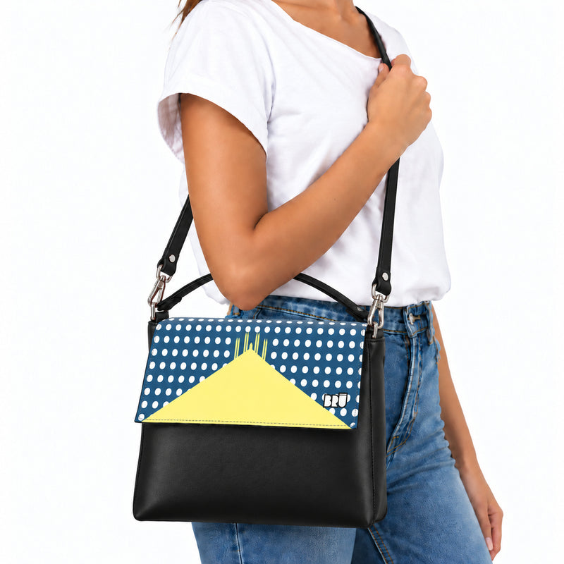 Borsa Zazzy | Black – Milan Edition Blue – indossata