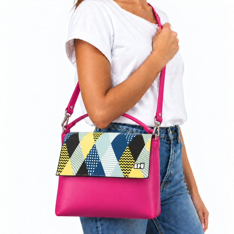 Borsa Zazzy | Fuchsia – Venice Edition Blue – indossata