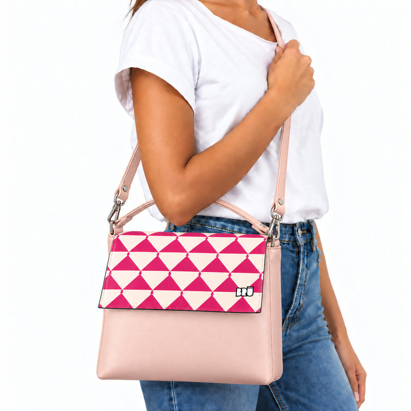 Borsa Zazzy | Pink – Apulia Edition Fuchsia – indossata