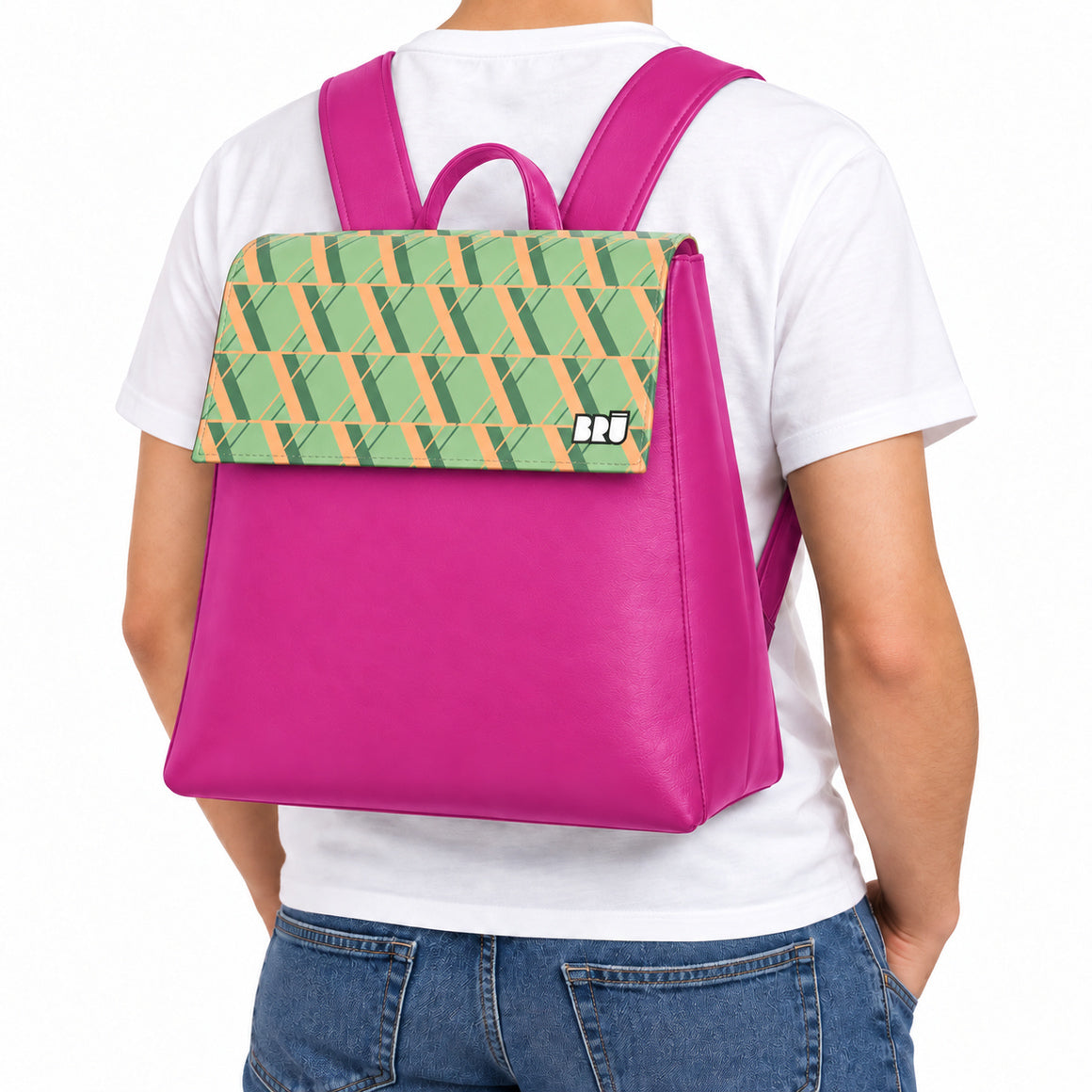 Zaino Mimì | Fuchsia – Rome Edition Green – indossata