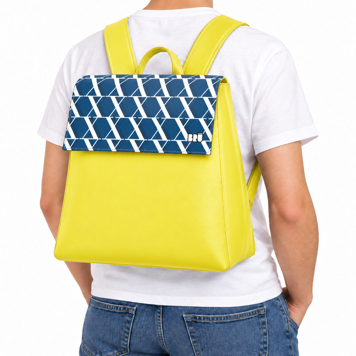 Zaino Mimì | Yellow – Rome Edition Blue – indossata