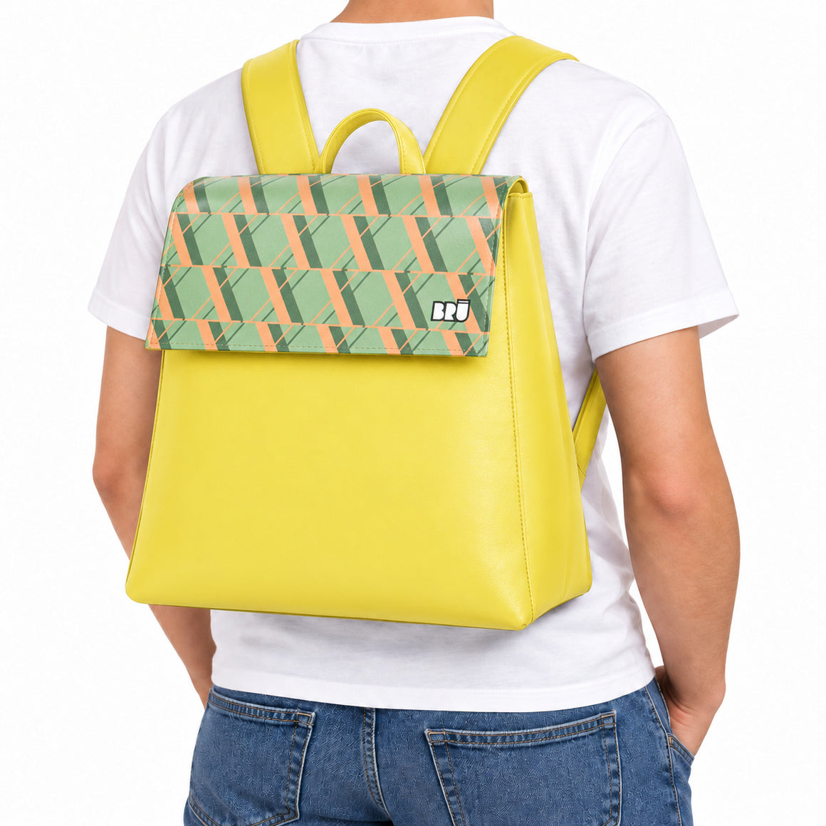 Zaino Mimì | Yellow – Rome Edition Green – indossata